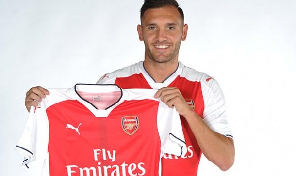 Official: Lucas Perez completes move to Arsenal
