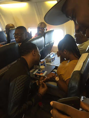 Aww, Nigerian girl gets proposed to on local flight this morning (photos)