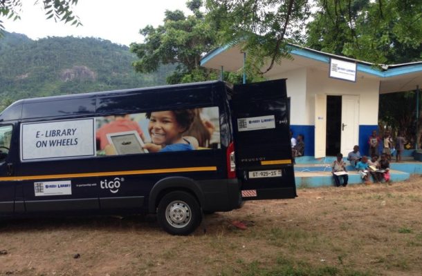 Tigo’s ‘E-library on Wheels’ reaches 20,000 rural children