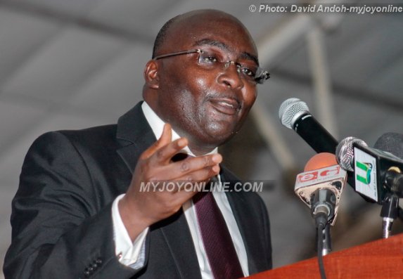 Bawumia delivers lecture on Ghana’s economy