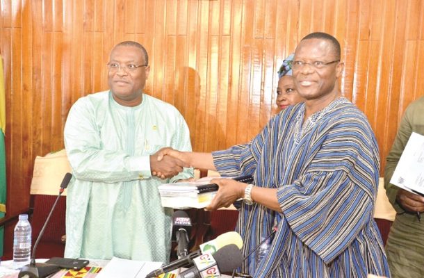 NHIS review committee presents report to govt
