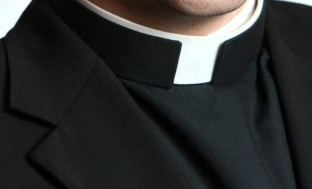 Pastor in court for allegedly fondling, kissing church member