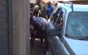 Woman catches ‘cheating’ husband, destroys his Land Cruiser