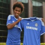 Willian wants to finish career at Chelsea amid PSG interest