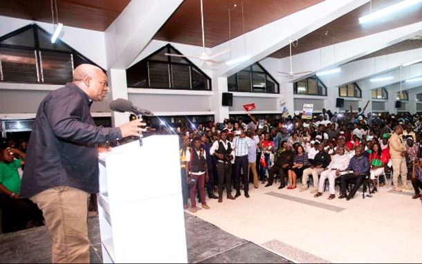 I stand for truth - Mahama tells students