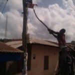 OBUASI GOES CHAOTIC ….As illegal miners destroy NPP, NDC & PNC posters, bill boards
