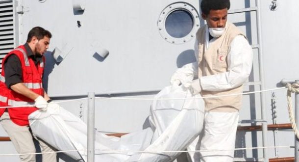 Migrant crisis: Boat sinks off Libya, killing at least 31