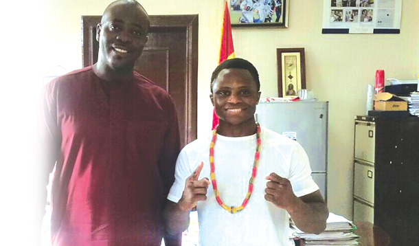 Minister assures Dogboe of govt’s support
