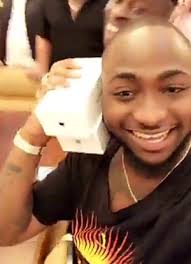 Davido buys iPhone X for each member of his team in celebration of his upcoming birthday