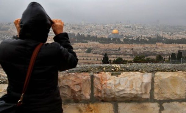 Jerusalem: Trump move prompts negative world reaction