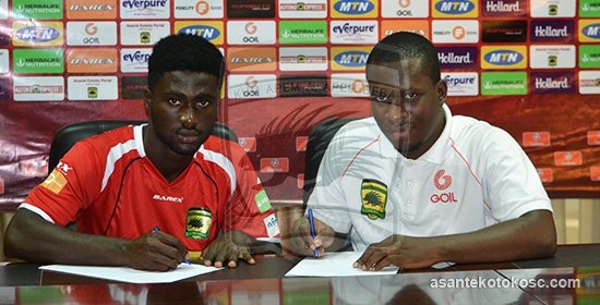 OFFICIAL: Kotoko complete the signing of Emmanuel Owusu from Nea Salamina