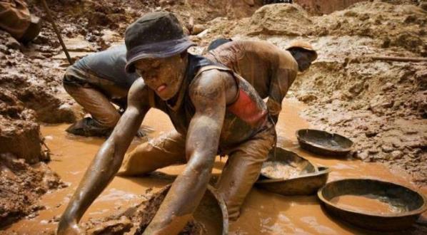 Akufo Addo launches fresh 'new year' attack on illegal mining
