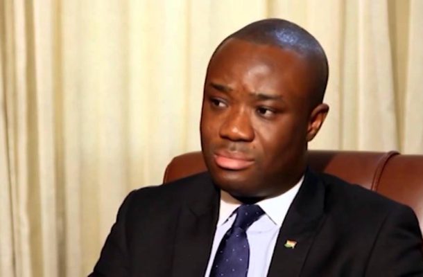 Video: NDC chief Felix Ofosu Kwakye caught red-handed with someone's wannabe wife