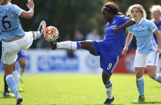 Eniola Aluko: Chelsea striker in talks with Paris St-Germain