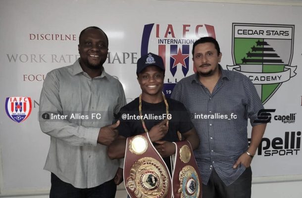 Boxer Isaac Dogboe pays courtesy call on Inter Allies with bantamweight title