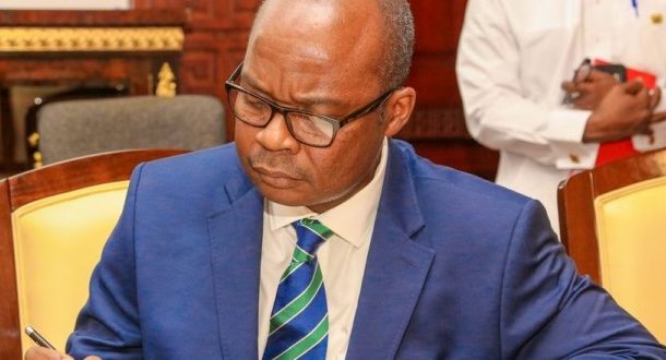 Bank of Ghana Governor accused of cooking figures