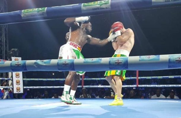 VIDEO:The controversial moment Emmanuel Tagoe was awarded a knock out vs Saucedo