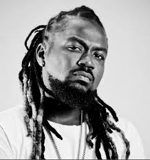 VIDEO: Samini's son does a beautiful rendition of 'Man's not hot'
