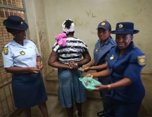 PHOTOS: Mother busted selling drugs to primary school pupils
