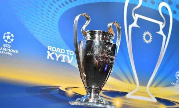 Fourth substitute to be allowed in Champions League