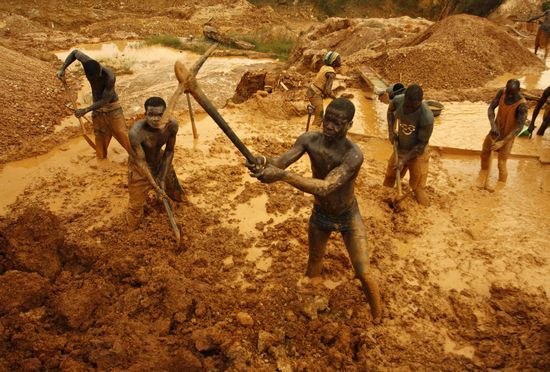 Akufo-Addo signs illegal Mining Law; offenders to get 25 yrs jail term