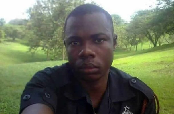 W/R: Policeman killed by armed robbers