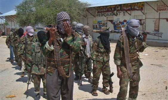 Somalia al-Shabab: African Union base under attack
