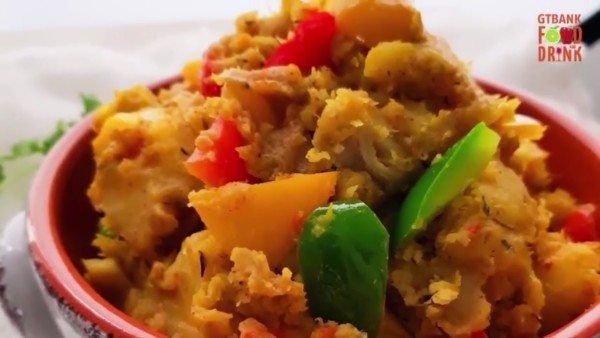 GhanaGuardianKitchen: How to make curried sweet potato pottage