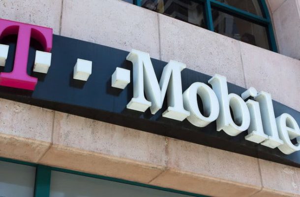 T-Mobile to buy sprint in $26bn merger