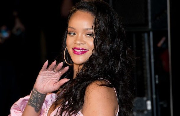 Rihanna switches lane, working on a Reggae Album