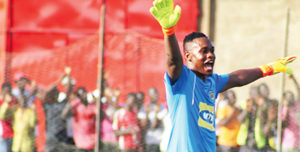 Ernest Sowah to Hearts possible amid parting ways with Porcupines