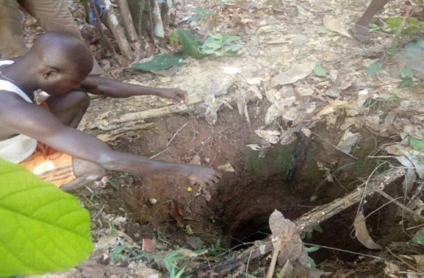 Man brutally murders pregnant girlfriend, stepson and dumps them in mining pit
