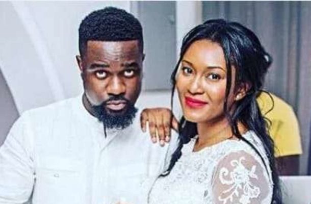 Sarkodie discourages me from replying social media insults - Tracy Sarkcess