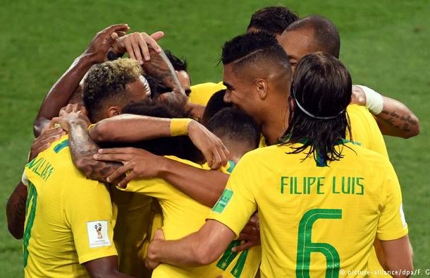 Brazil cruise into last 16 by beting Serbia