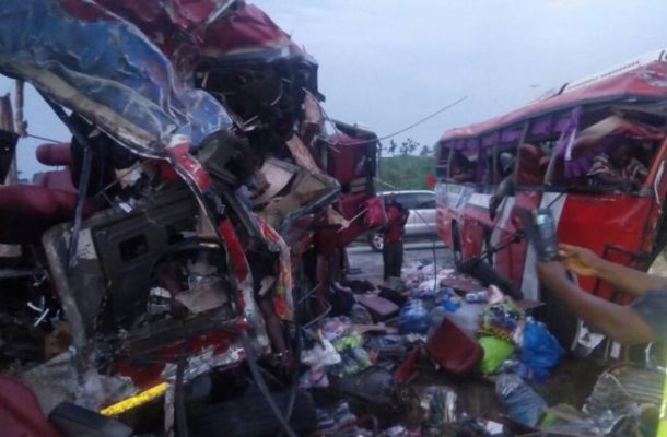 TRAGIC: Ten killed, others in critical condition in gory accident