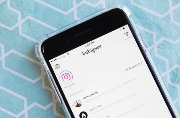 Instagram now lets you see when your friends are online