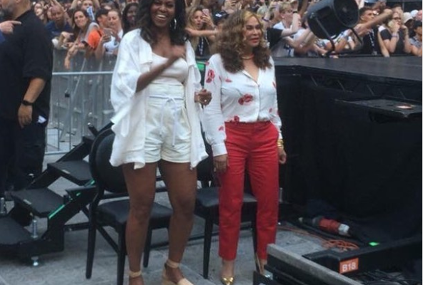 VIDEO: Michelle Obama spotted with daughter at Beyonce and Jay-Z's "On The Run II" tour in Paris