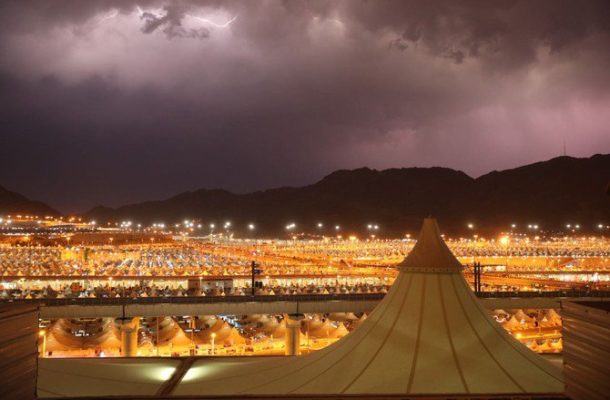 Heavy rains greet Hajj pilgrims ahead of day of devotion at holy site of Arafat