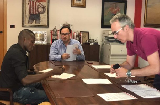 Ghana midfielder Isaac Coffie signs two-year deal with Sporting Gijon