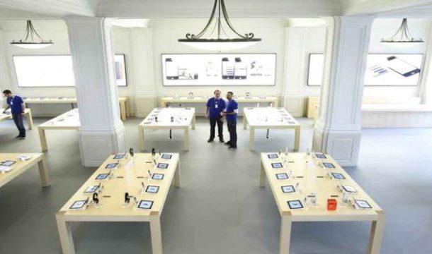 'Exploding' iPad prompts Apple shop evacuation