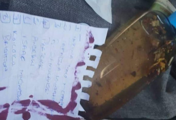 SHOCKING: Man finds love potion in his girlfriend's bag together with a list of all her lovers