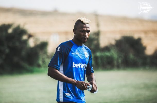 Ghana forward Patrick Twumasi completes first training session at Alaves