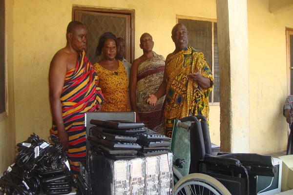 Sekyere East District: Chief donates computers to schools