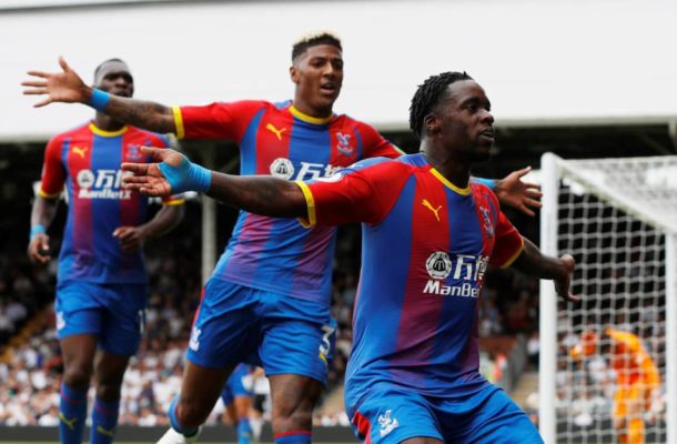 Jeffery Schlupp scores as Crystal Palace cruise to opening day win