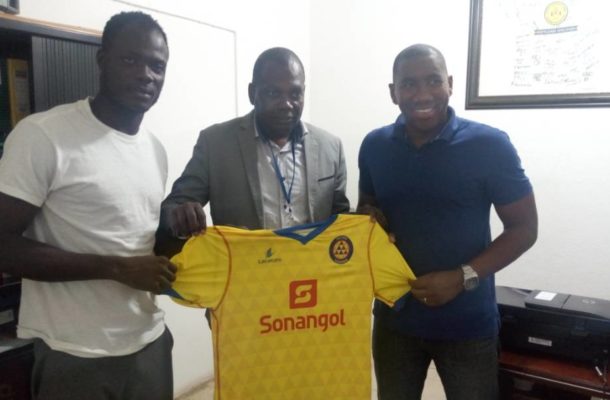 Former Hearts of Oak stalwart Inusah Musah joins Angolan side Petro Atletico Luanda