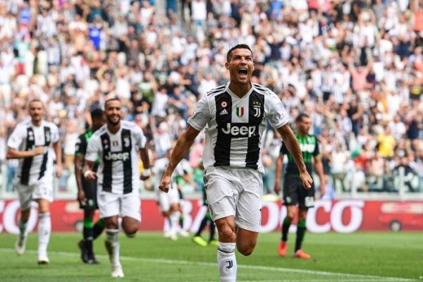 VIDEOs: Ronaldo finally scores his first and second Serie A goals for Juve
