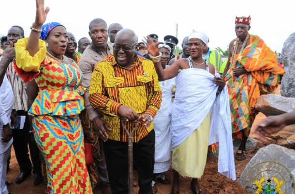 Akufo-Addo honours Paa Grant with sea defence wall for Axim