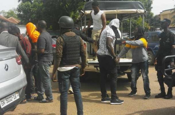 59% of Ghanaians want party vigilantes prosecuted for crimes – Afrobarometer