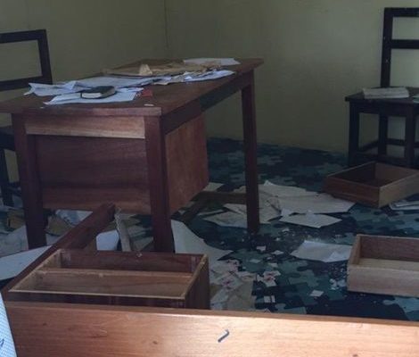 Agogo State SHS closed down after students rioting