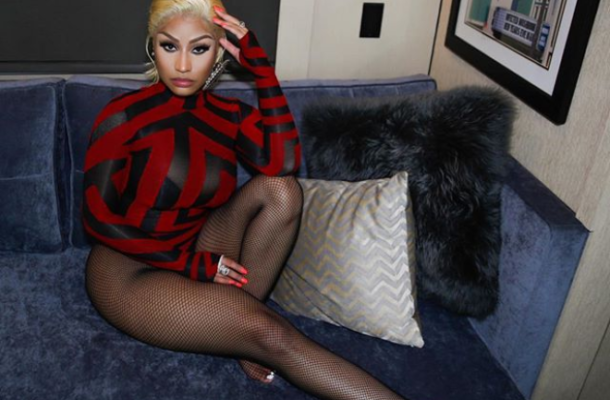 PHOTOS: Nicki Minaj flaunts her massive behind in sexy bodysuit